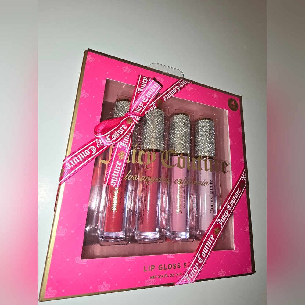 Juicy Couture 4 Pack Luxurious Lip Gloss Set